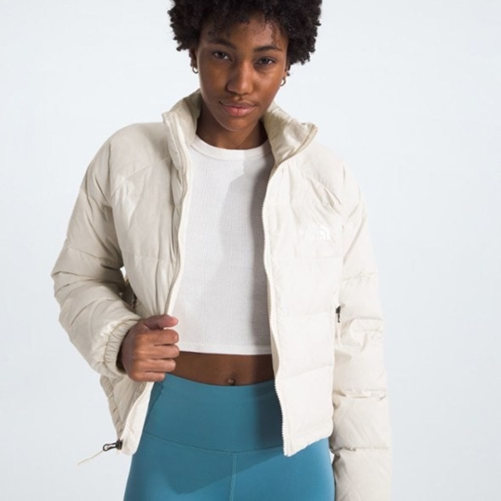 The North Face Women's Cream Puffer Jacket - Picture 7 of 15